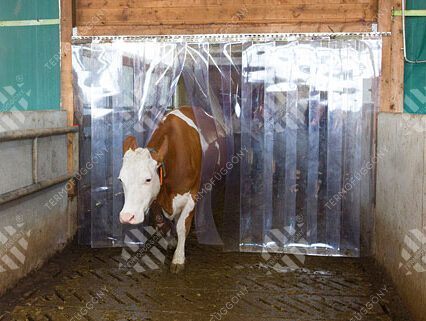 PVC termofüggöny állattartáshoz, rovarriasztó szalagból